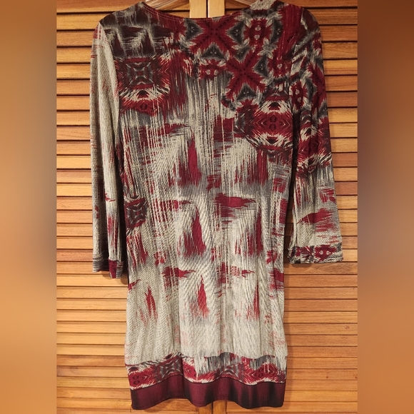 Top - Picture 3 of 3